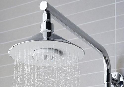 衣服皱了没有熨斗怎么办 在宿舍衣服皱了没有熨斗怎么办