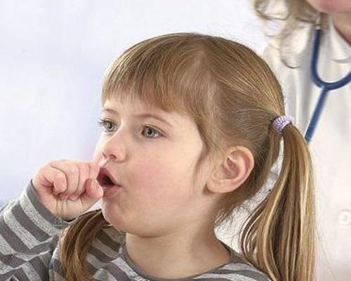 宝宝哮喘咳嗽怎么办（小宝宝咳嗽哮喘怎么办）