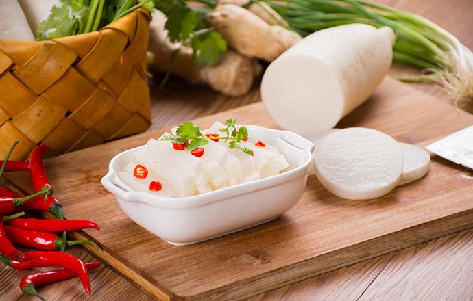 女生吃什么会变白（女生吃什么最容易变白）