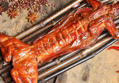 兔肉与姜能一起吃吗 野兔肉和姜能一起吃吗