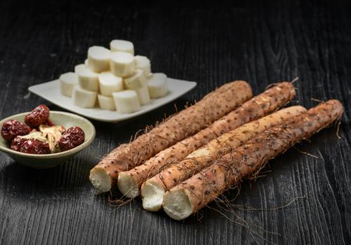 山药和海鲜能一起吃吗（山药和海鲜能一起吃吗早餐）