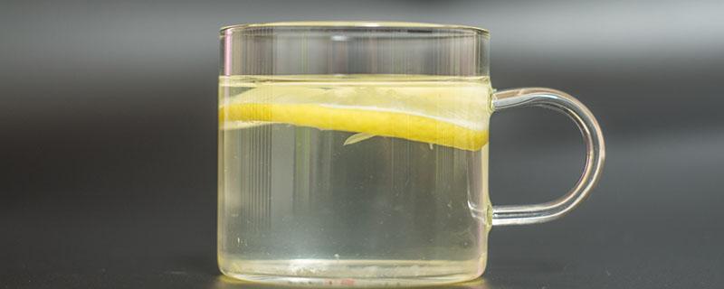 柠檬蜂蜜水减肥用什么水泡 蜂蜜柠檬水泡水能减肥吗的作用与功效