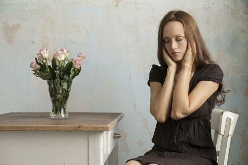 女人湿气重有什么表现 女人湿气重有什么表现图片