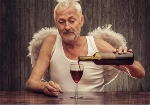 哪些食物不能在喝酒的时候吃（喝酒时不宜吃的食物）