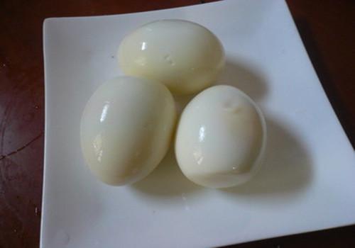 鸡蛋黄瓜减肥法的具体方法（鸡蛋黄瓜减肥法的具体方法用餐时间）