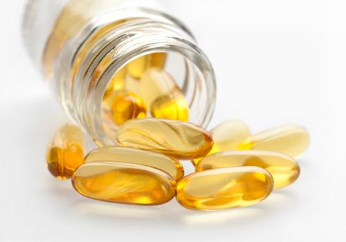 宝宝吃鱼肝油有什么好处(宝宝吃鱼肝油有什么好处和坏处)