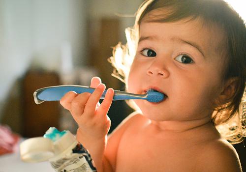 手足口病流口水怎么办（手足口病一直流口水怎么回事）