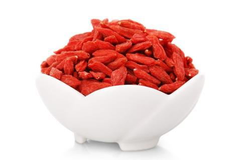 白发多吃什么（白发多吃什么水果好）