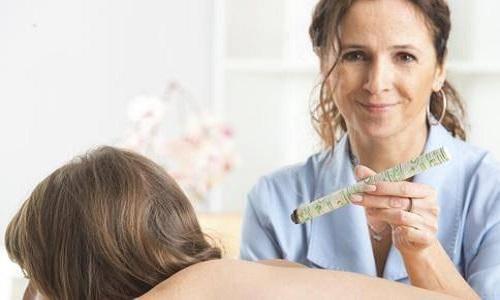 月经期艾灸哪个部位(月经期艾灸哪个部位比较好)