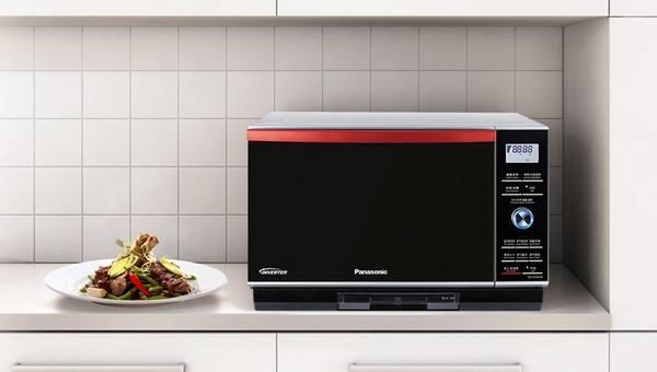 微波炉蒸鱼需要包保鲜膜吗（微波炉清蒸鱼可以不包保鲜膜吗）