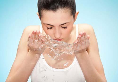 带状疱疹潜伏期多久 带状疱疹潜伏期是多久,潜伏期有症状吗