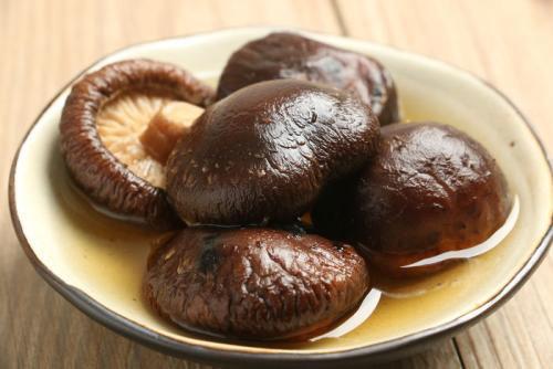 高血脂适合吃什么食物 高血脂适合吃什么食物水果