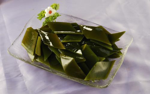 吃什么东西可以清理肺（吃什么东西可以清理肺部灰尘）