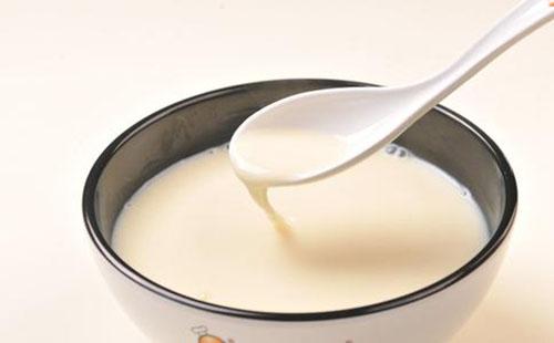 长期吃豆浆有什么好处 长期吃豆浆有什么好处与坏处