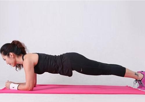 平板支撑的好处（平板支撑的好处瘦哪里）