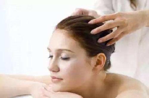 按摩哪里治疗感冒（按摩治疗感冒吗）