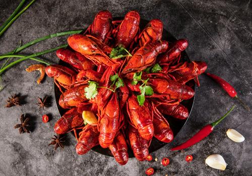 小龙虾头里面的黄是什么 小龙虾头里面的黄能吃吗