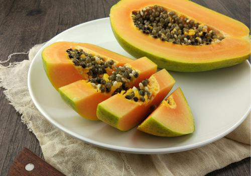 木瓜是青的能吃吗（青的木瓜可以直接吃吗）