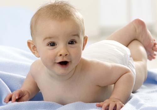 手足口怎么鉴别轻重症（手足口怎么分辨重症和轻症）