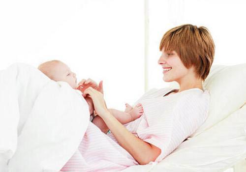 产后第一餐吃什么 产后第一餐吃什么对身体恢复好