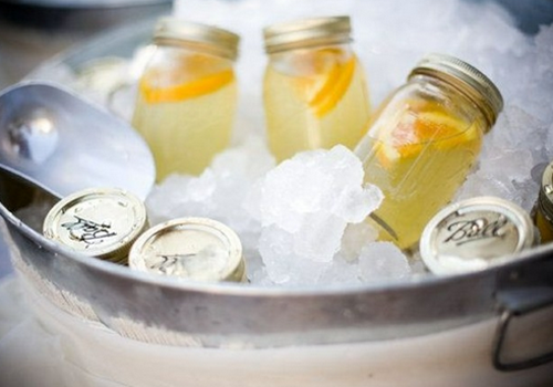 蜂蜜柠檬水小孩能喝吗 蜂蜜柠檬水小孩能喝吗能治感冒