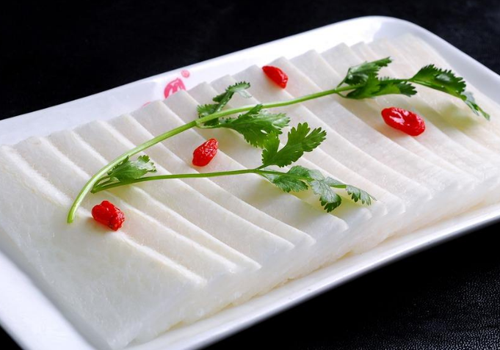 儿童手足口病初期症状如何护理（幼童手足口病咋么护理?）