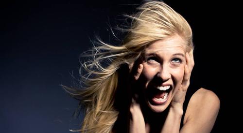 顺产后外阴痒怎么办()