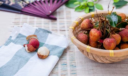 荔枝壳煮水孕妇能喝吗(新鲜荔枝壳煮水喝有什么功效)