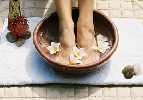 冬季泡脚用什么好 加点这个效果好