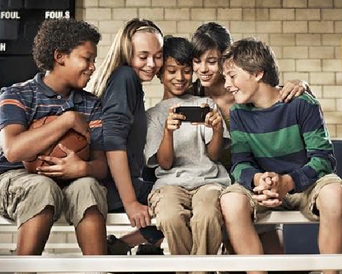 玩手机眼睛疼痛怎么办（玩手机眼睛疼怎么办?）