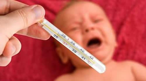 新生儿体温正常值（新生儿体温正常值及异常时的护理措施）