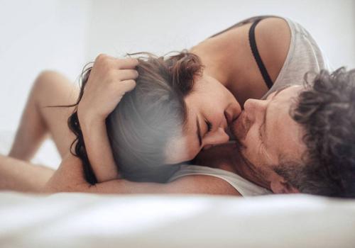 顺产十六天可以同房吗 顺产坐月子十六天同房了