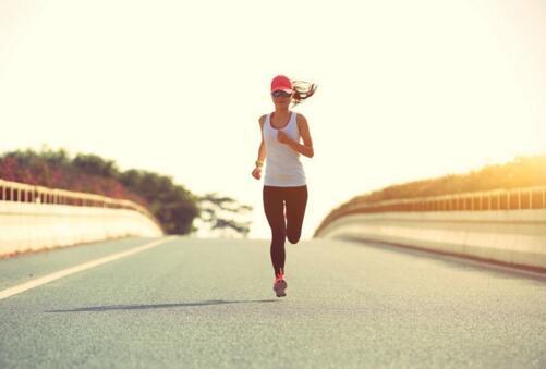 每天跑步十分钟有用吗 每天跑步十分钟可以吗