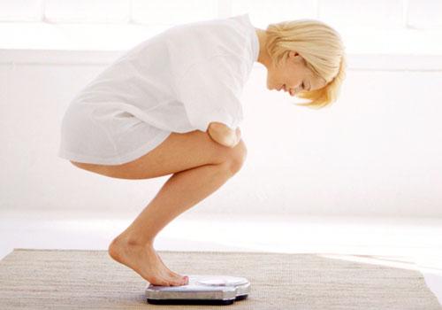 春天减肥吃什么好（春天吃什么减肥最有效）