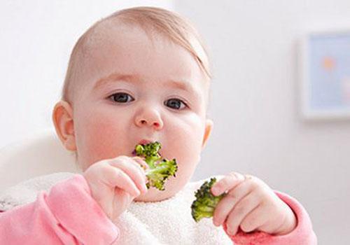 口角炎是口腔溃疡吗 口炎是不是口腔溃疡