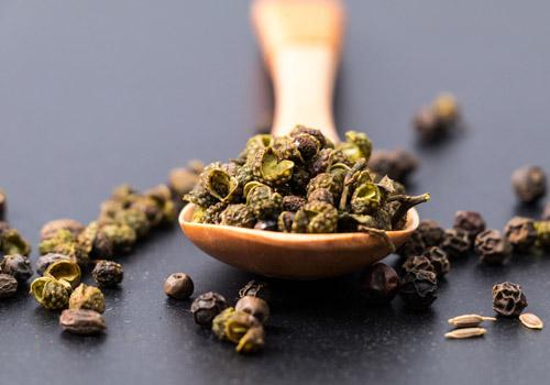 花椒泡水喝有什么作用与功效 花椒泡水喝有什么作用与功效视频