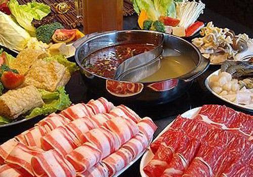 吃火锅拉肚子是怎么回事 夏天吃火锅拉肚子是怎么回事