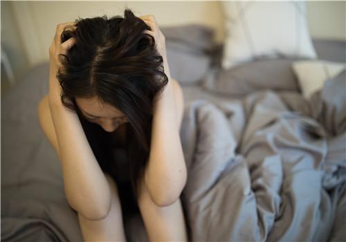 容易掉头发吃什么好 容易掉头发吃什么比较好