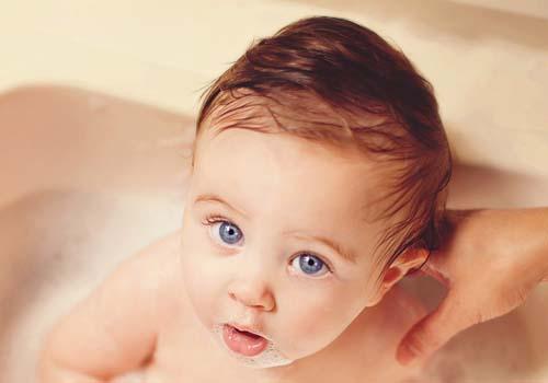 手足口嘴巴泡几天能好（手足口嘴巴都是泡怎么缓解）