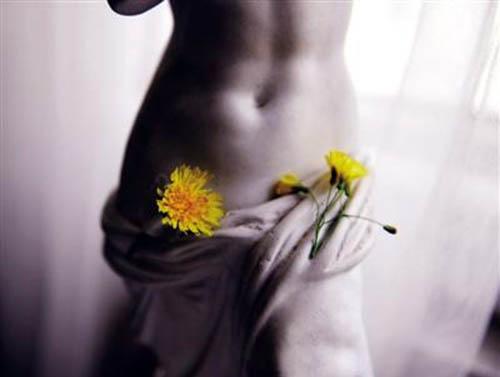 宫寒的症状有哪些（宫寒的症状有哪些图片）