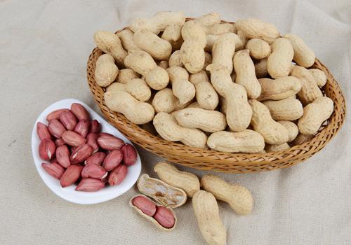 吃花生有什么好处 哪些人不能吃花生