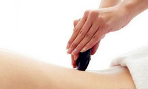 刮痧有什么好处（胸部刮痧有什么好处）