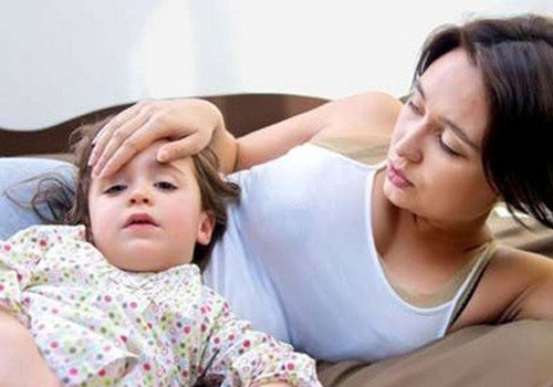 宝宝打疫苗后发烧怎么办（六个月宝宝打疫苗后发烧怎么办）