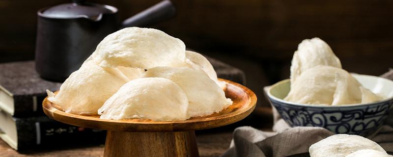 燕窝有霉味但没有发霉还可以吃吗（燕窝没放冰箱有点霉味可以吃吗）