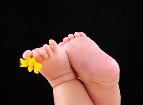 从脚部看出寿命长短（从脚部看出寿命长短的人）