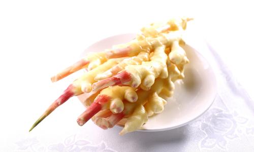 姜发芽变绿了还能吃吗 这些蔬菜发芽后能够食用！