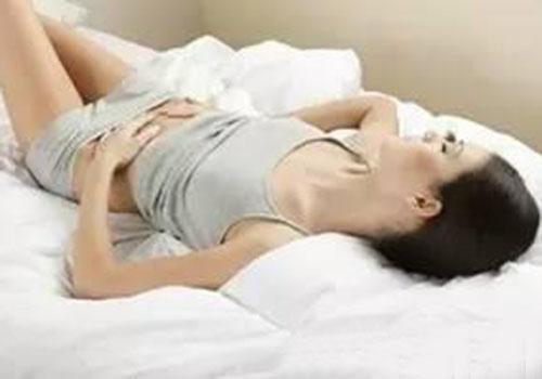 晚上胃疼是怎么回事 连续几天晚上胃疼是怎么回事