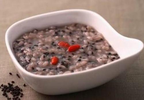 经常失眠吃什么可以缓解 失眠吃什么能缓解