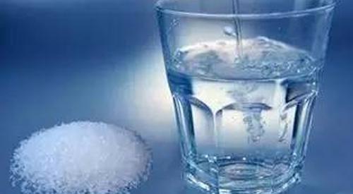 喝了有蟑螂的水怎么办（喝了小蟑螂的水怎么办）