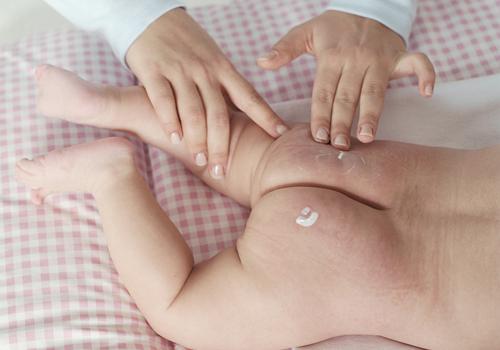 手足口病皮疹会不会痒 手足口病的疱疹会痒吗